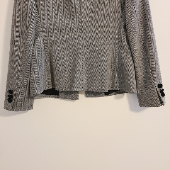 Sasson | Women's Vintage Chevron Striped Wool Jacket Blazer (Size 10/11) - Picture 14 of 15